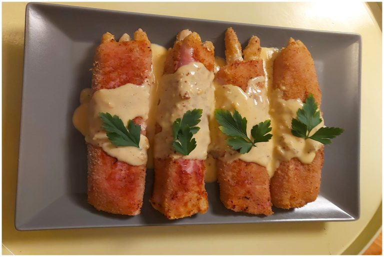 Knusprige Spargel-Schinkenröllchen mit Parmesan-Panade